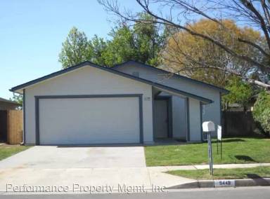 Main picture of 5449 N Carlsbad Ave