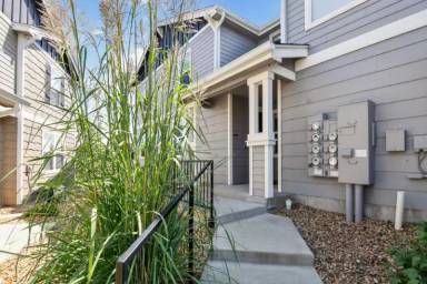 Main picture of 17381 Waterhouse Cir