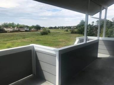 Main picture of 1039 S Walden Way