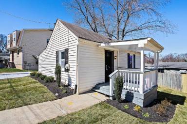 Main picture of 6510 Blacklog St