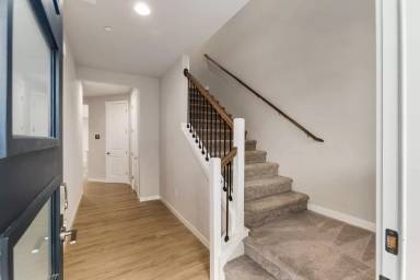 Main picture of 2461 168th Pl NE