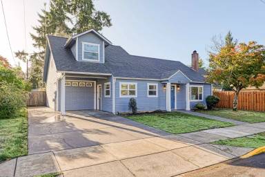 Main picture of 210 Adams Ave