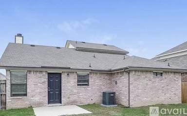 Main picture of 2121 Deniro Dr