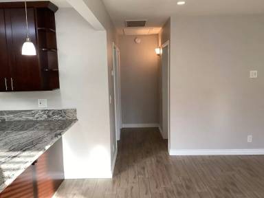 Main picture of 2649 Orange Ave