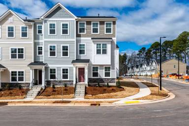 Main picture of 1017 Hemlock Cone Way