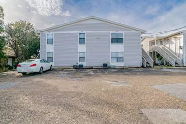 Main picture of 1271 Redwood Ln