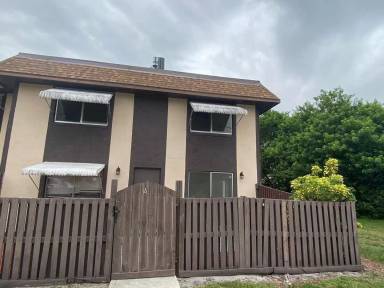 Main picture of 2130 Sherwood Forest Blvd