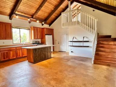 Main picture of 4895 Kikala Rd