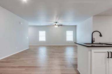 Main picture of 13608 Calli Ct