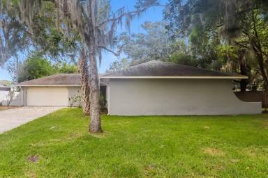 Main picture of 3420 Cindy Ln