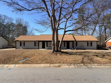 Main picture of 8319 Glenwoods Ter