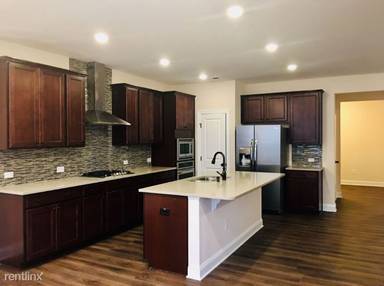 Main picture of 1499 Barn Door Dr