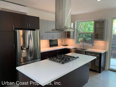 Main picture of 4076-78 Arizona St