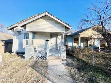 Main picture of 2965 Jackson Ave