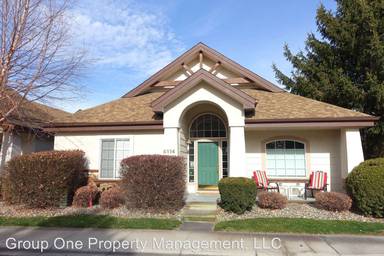 Main picture of 8114 W Drake Ln