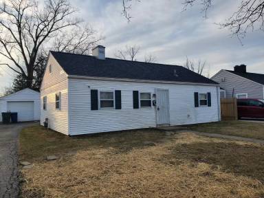 Main picture of 133 S Hampton Rd