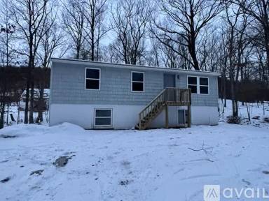 Main picture of 118 Porcupine Ct
