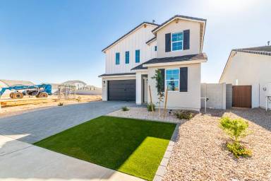 Main picture of 258 E Mint Ln