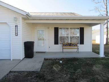 Main picture of 16888 Hurricane Ln
