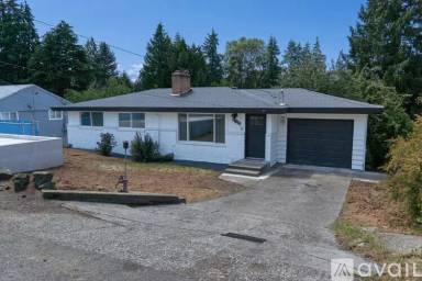 Main picture of 11823 12th Ave S