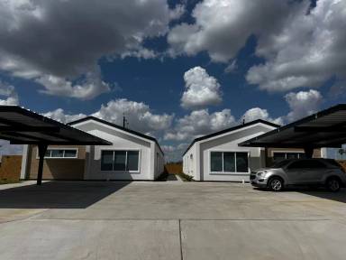 Main picture of 705 Sparrow Rd