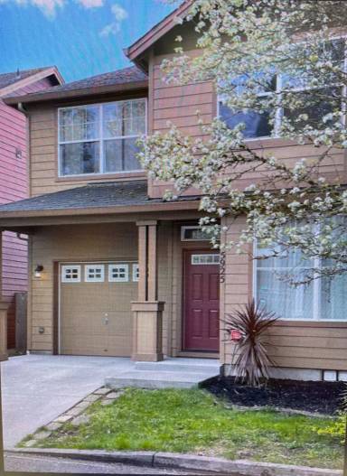 Main picture of 5925 NE 61st Cir