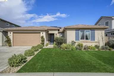 Main picture of 9261 Shearwater Cir