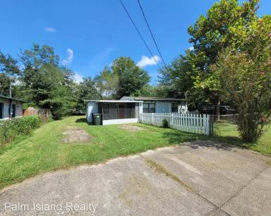 Main picture of 8 Delaware St