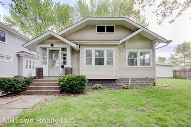 Main picture of 2122 13th St