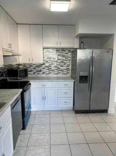 Main picture of 13795 SW 147th Circle Ln