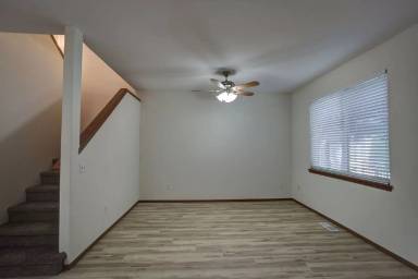 Main picture of 4630 NE Portland Hwy