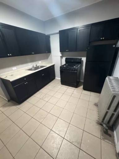 Main picture of 7132 S Ingleside Ave