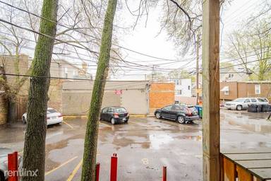 Main picture of 2963 N Lawndale Ave
