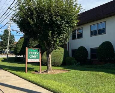 Main picture of 427 6th Ave W