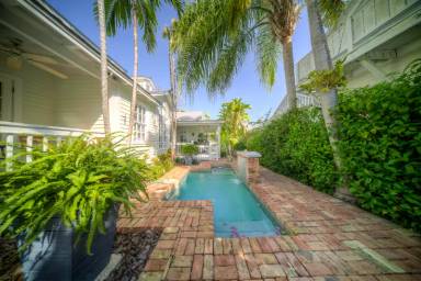 Main picture of 1405 Duncan St