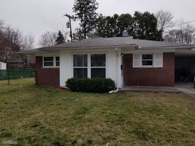 Main picture of 22001 Sunset Blvd