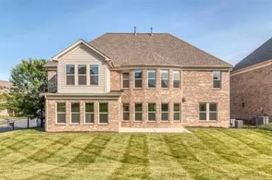 Main picture of 9909 Woodland Watch Ct