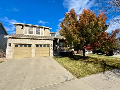 Main picture of 2555 Lake Vista Dr
