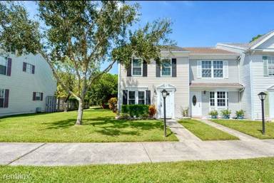 Main picture of 310 Georgian Park Dr