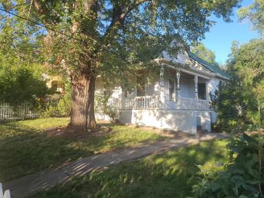 Main picture of 108 Deer Path Ave