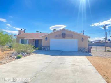 Main picture of 7665 Frontera Ave