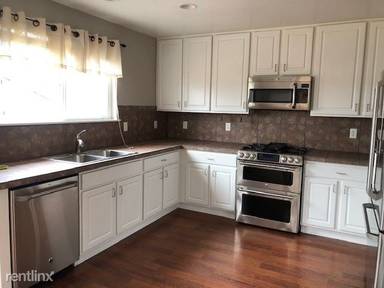 Main picture of 5396 S Picadilly Ct