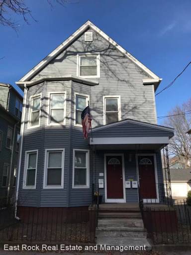 Main picture of 32-88 Mechanic St