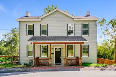 Main picture of 299 Bascom Ave