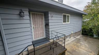 Main picture of 334 SW Hamilton St
