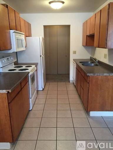 Main picture of 924 24th Ave S