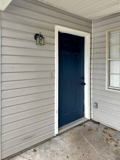 Main picture of 502 E 9th St