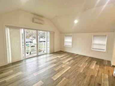 Main picture of 8044 SE 24th Ave