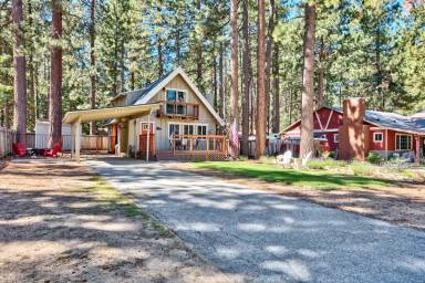 Main picture of 828 Julie Ln