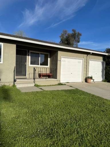 Main picture of 3820 Harbor St